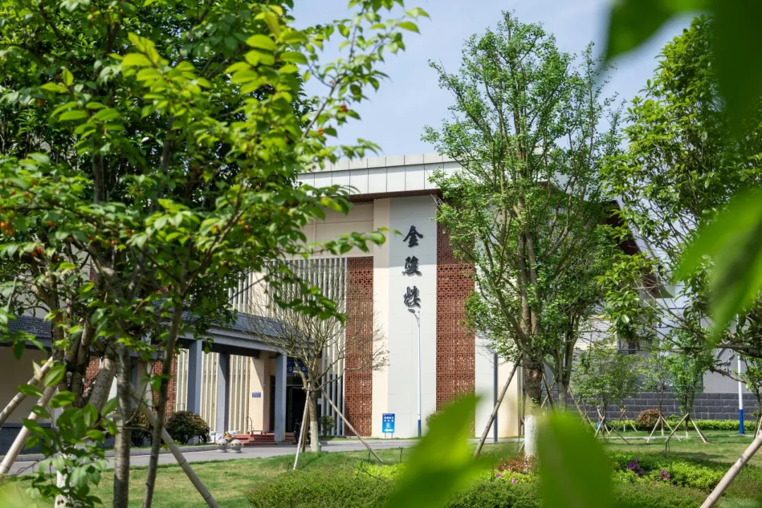 2026中考志愿填报指南-第47张图片-四季读书网 2026中考志愿填报指南-第47张图片-四季读书网