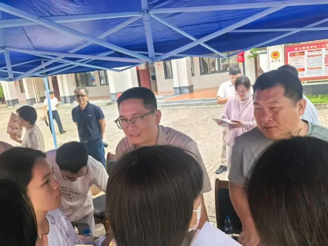陆丰市2026中考志愿填报专场咨询会,在龙山中学圆满举办!-第12张图片-四季读书网