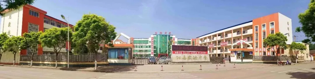 田锦凤 | 灯下的心里话:写给即将奔赴中考的你们-第2张图片-四季读书网 田锦凤 | 灯下的心里话:写给即将奔赴中考的你们-第2张图片-四季读书网
