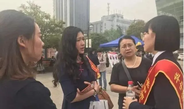 湖北高分学霸试卷,字迹端如打印,老师称其卷面应加分!-第1张图片-四季读书网