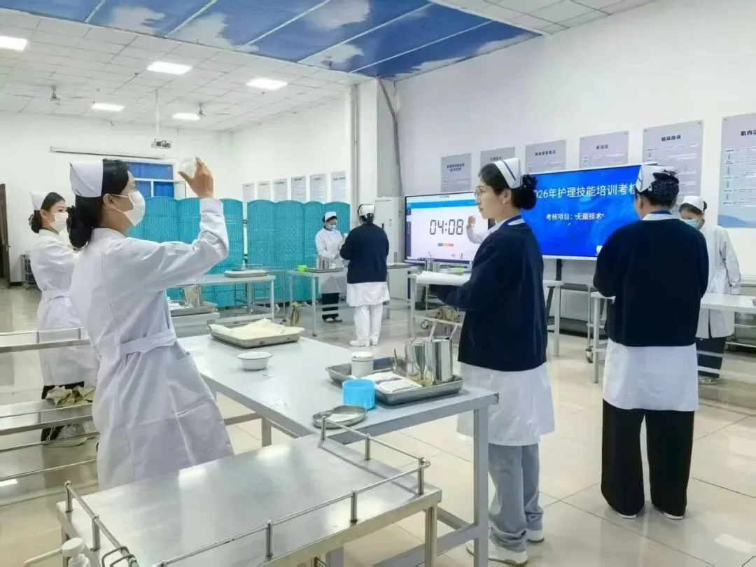 中考失利别瞎选!职高、技校、中专深度解析|医护中专,低分家庭的优质破局之路-第1张图片-四季读书网