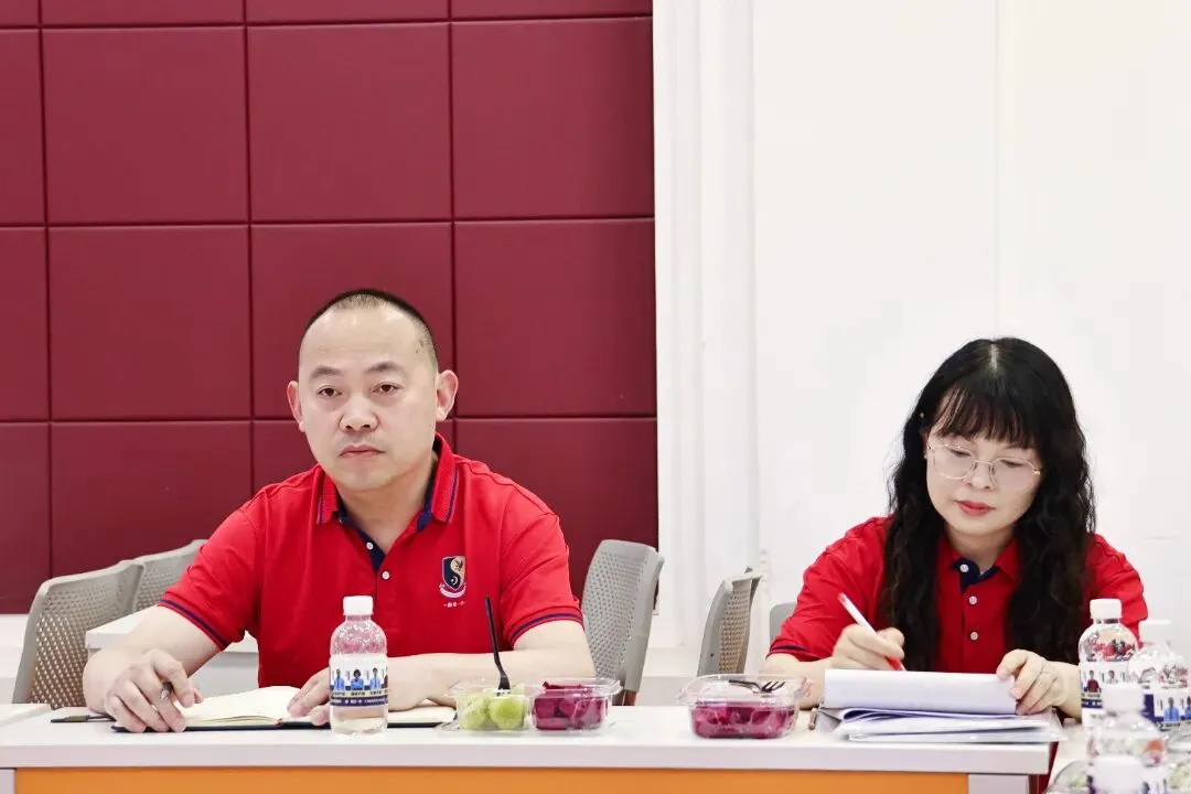 研思聚力 备战中考 | 南充一中中考联合教研活动圆满开展-第14张图片-四季读书网 研思聚力 备战中考 | 南充一中中考联合教研活动圆满开展-第14张图片-四季读书网