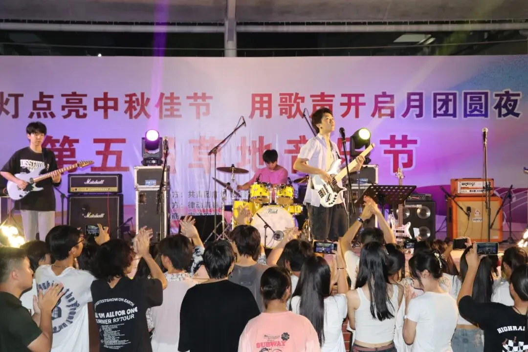 中考免填志愿,直接录取:广州市金领技工学校2026年火热招生中-第17张图片-四季读书网 中考免填志愿,直接录取:广州市金领技工学校2026年火热招生中-第17张图片-四季读书网