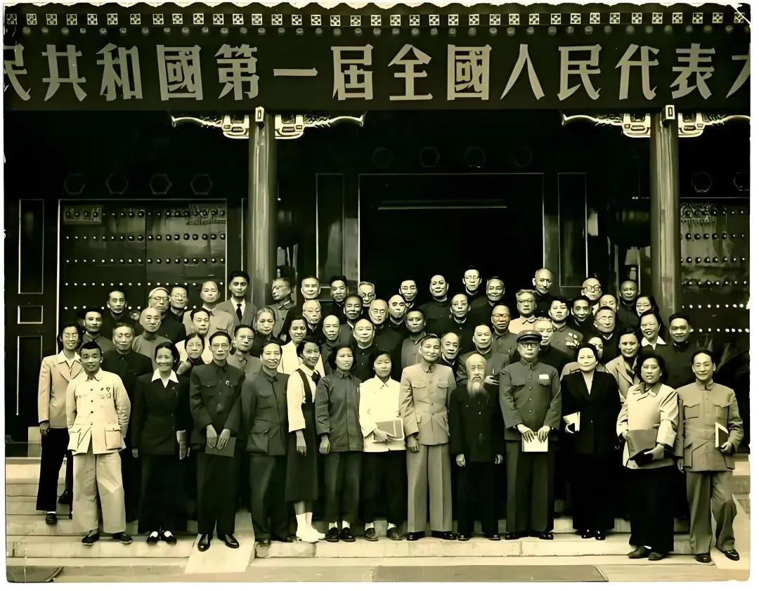 中考历史复习之中国式现代化道路的探索-第2张图片-四季读书网 中考历史复习之中国式现代化道路的探索-第2张图片-四季读书网
