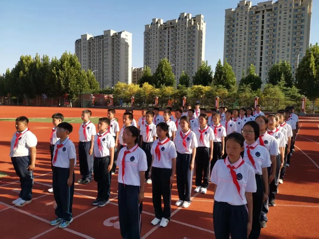 中考倒计时12天|胸藏山河志 提笔赴前程——2023级12班风采展示-第12张图片-四季读书网 中考倒计时12天|胸藏山河志 提笔赴前程——2023级12班风采展示-第12张图片-四季读书网