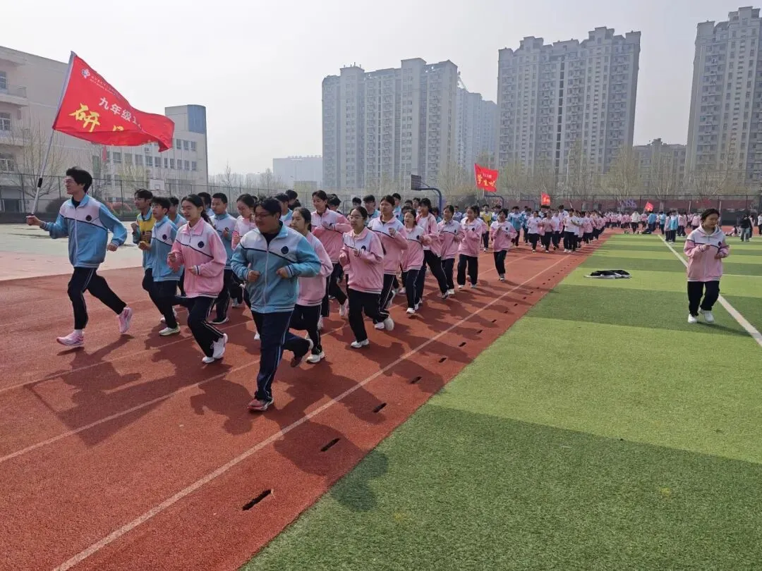 中考倒计时12天|胸藏山河志 提笔赴前程——2023级12班风采展示-第25张图片-四季读书网 中考倒计时12天|胸藏山河志 提笔赴前程——2023级12班风采展示-第25张图片-四季读书网