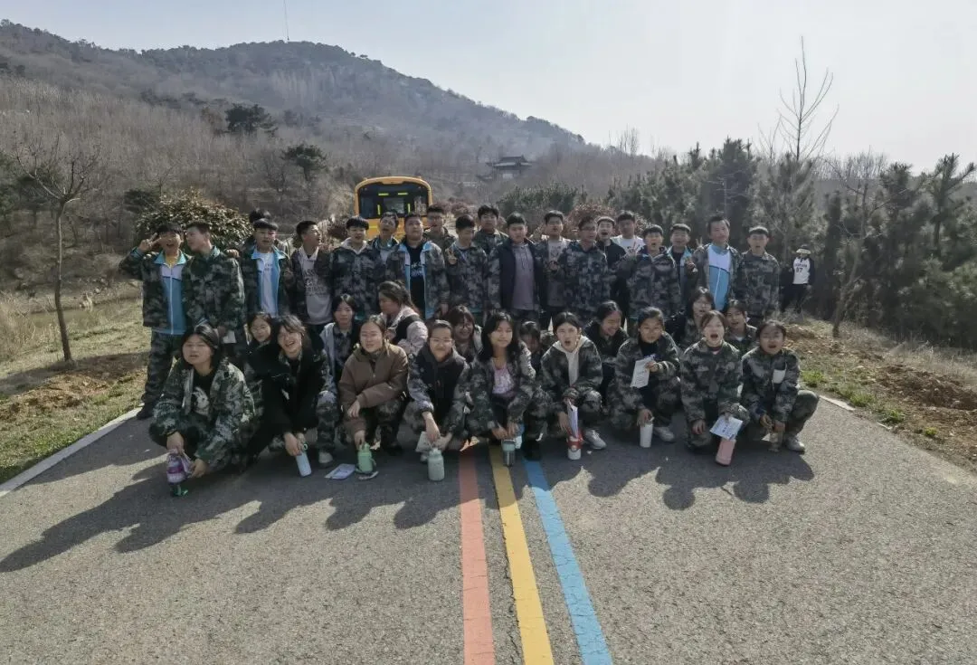中考倒计时12天|胸藏山河志 提笔赴前程——2023级12班风采展示-第41张图片-四季读书网 中考倒计时12天|胸藏山河志 提笔赴前程——2023级12班风采展示-第41张图片-四季读书网