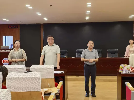 【学在澄迈·华迈考点演练】全真模拟迎高考 实战演练零差错——华东师范大学澄迈实验中学2026届高考仿真纪实-第8张图片-四季读书网 【学在澄迈·华迈考点演练】全真模拟迎高考 实战演练零差错——华东师范大学澄迈实验中学2026届高考仿真纪实-第8张图片-四季读书网