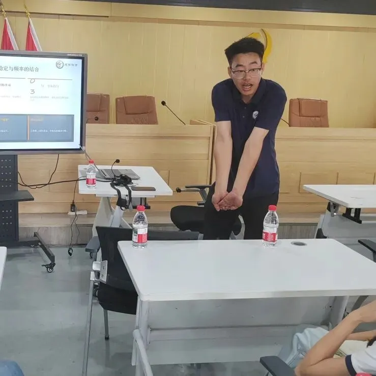 “中考体育·公益助航”活动在蜀都新邨社区圆满举行-第9张图片-四季读书网