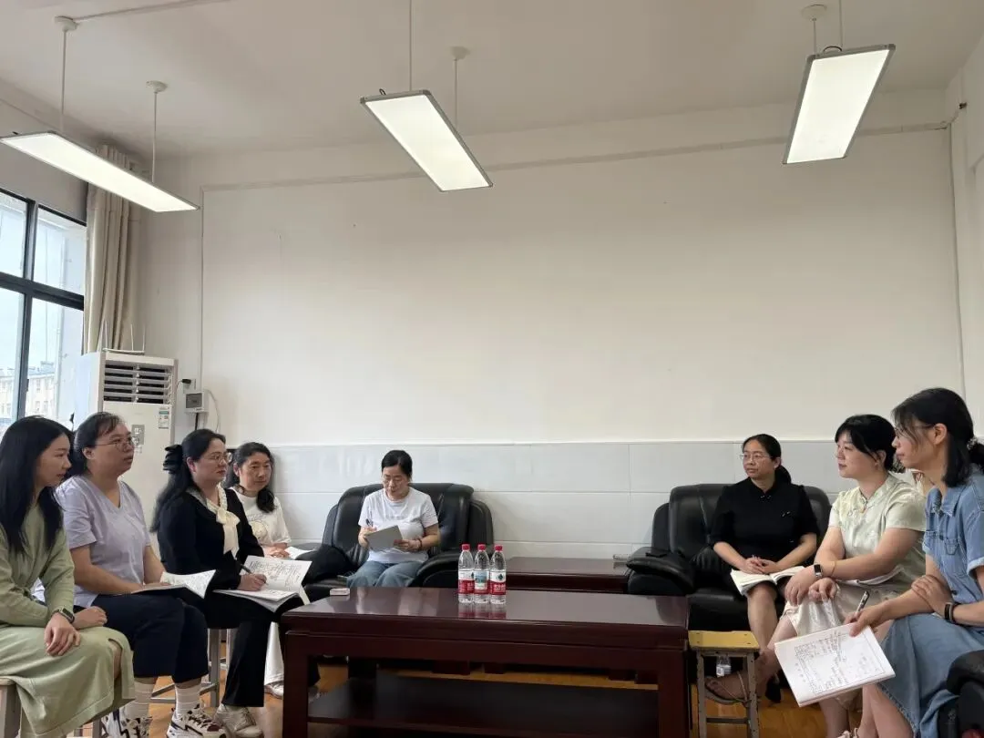 精准视导促备考,凝心聚力战中考——赤壁市教科院深入蒲纺一中开展九年级复习备考视导工作-第21张图片-四季读书网 精准视导促备考,凝心聚力战中考——赤壁市教科院深入蒲纺一中开展九年级复习备考视导工作-第21张图片-四季读书网