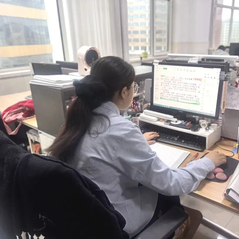 中考倒计时——二十帧校园瞬间,皆是初三逐梦荣光-第20张图片-四季读书网 中考倒计时——二十帧校园瞬间,皆是初三逐梦荣光-第20张图片-四季读书网