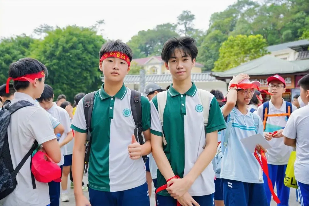 昂首勇攀高峰 聚力问鼎中考|初三年级研学活动-第9张图片-四季读书网