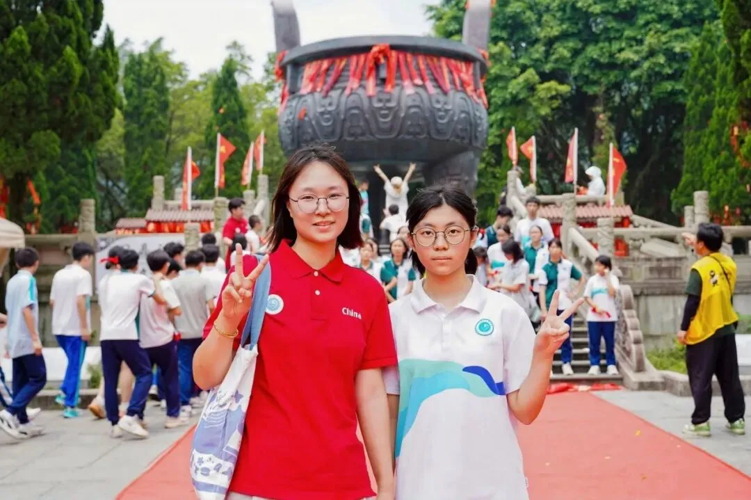 昂首勇攀高峰 聚力问鼎中考|初三年级研学活动-第58张图片-四季读书网