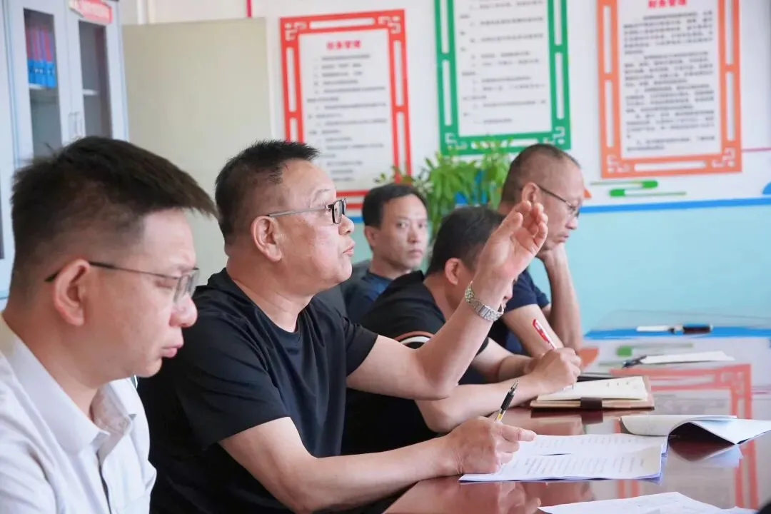 山阴三中召开中考培优冲刺专项部署会-第4张图片-四季读书网 山阴三中召开中考培优冲刺专项部署会-第4张图片-四季读书网