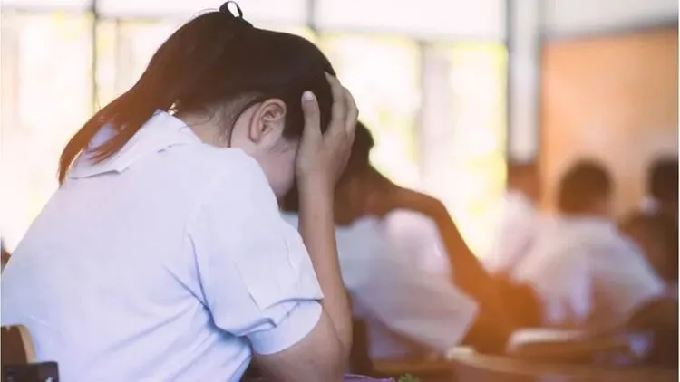 中考后不想硬卷高中,孩子还能怎么规划马来西亚公立五大本科?-第1张图片-四季读书网
