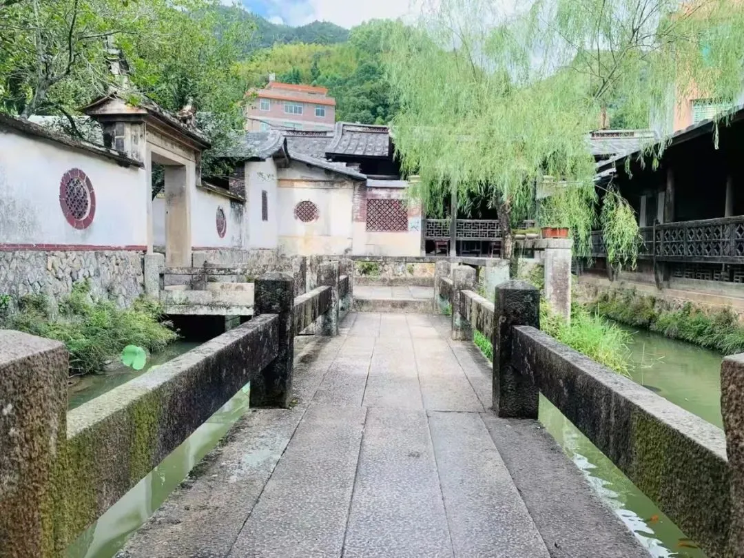 5月30日、31日【高考中考:双魁加持、摸魁字、祈文运】魁星岩祈文运,土楼趣寻宝、访金陶豆干坊学非遗文化、永春百年书院1日亲子营-第11张图片-四季读书网 5月30日、31日【高考中考:双魁加持、摸魁字、祈文运】魁星岩祈文运,土楼趣寻宝、访金陶豆干坊学非遗文化、永春百年书院1日亲子营-第11张图片-四季读书网