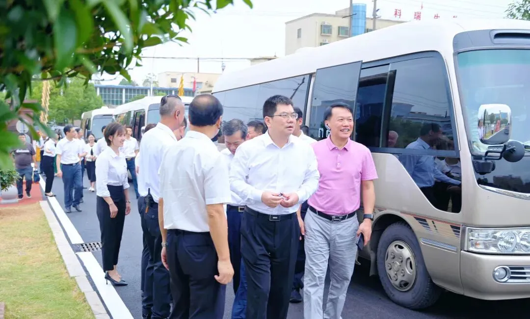 致初三学子——邵阳市艺成学校中考志愿填报指南-第21张图片-四季读书网 致初三学子——邵阳市艺成学校中考志愿填报指南-第21张图片-四季读书网