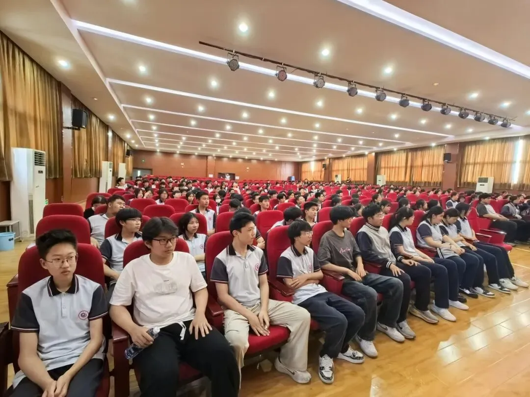 润心护航,赋能中考——泰州市海军中学开展中考考前心理辅导专题讲座-第23张图片-四季读书网 润心护航,赋能中考——泰州市海军中学开展中考考前心理辅导专题讲座-第23张图片-四季读书网