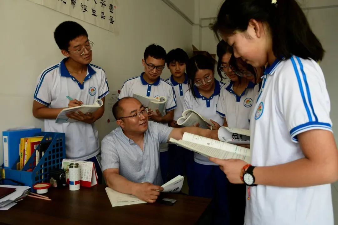 三晋中考补习学校2025年招生简章-第46张图片-四季读书网 三晋中考补习学校2025年招生简章-第46张图片-四季读书网