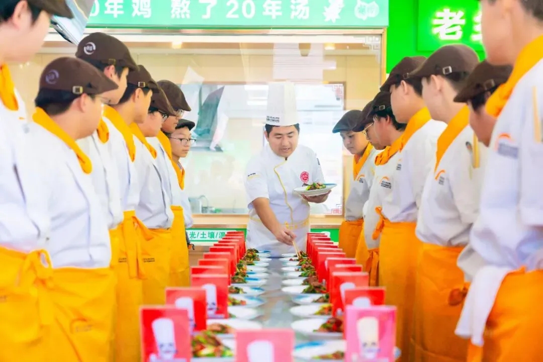 河北中考倒计时!考不上普高?别灰心!这条 “技能成才路” 或许更适合你-第15张图片-四季读书网 河北中考倒计时!考不上普高?别灰心!这条 “技能成才路” 或许更适合你-第15张图片-四季读书网