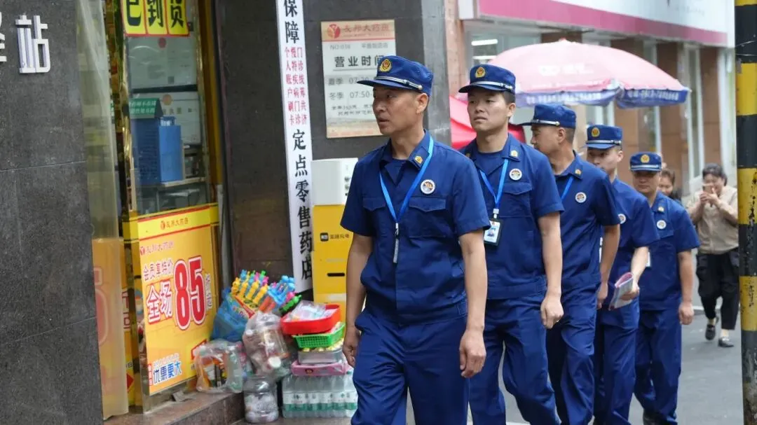 护航高中考 |考前大排查!给涉考点位 “全面安检”~-第14张图片-四季读书网 护航高中考 |考前大排查!给涉考点位 “全面安检”~-第14张图片-四季读书网
