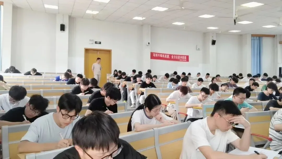 2026“语你同行”四级模拟考试顺利收官-第21张图片-四季读书网