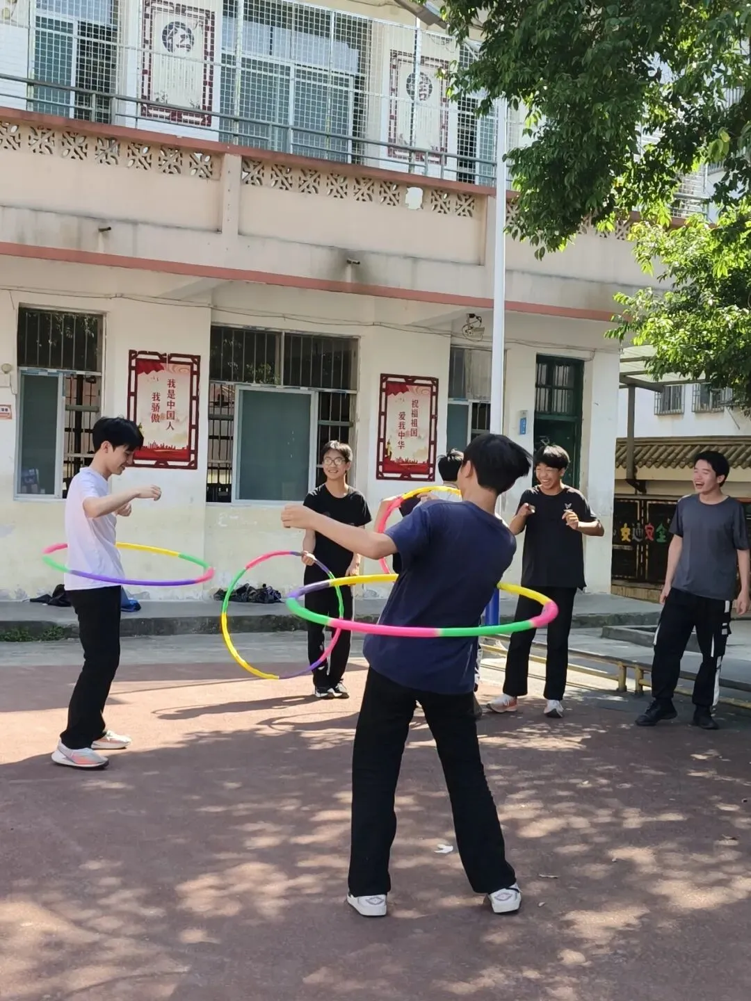 减压赋能迎中考!全州县第五初级中学趣味运动会暖心开跑-第18张图片-四季读书网 减压赋能迎中考!全州县第五初级中学趣味运动会暖心开跑-第18张图片-四季读书网