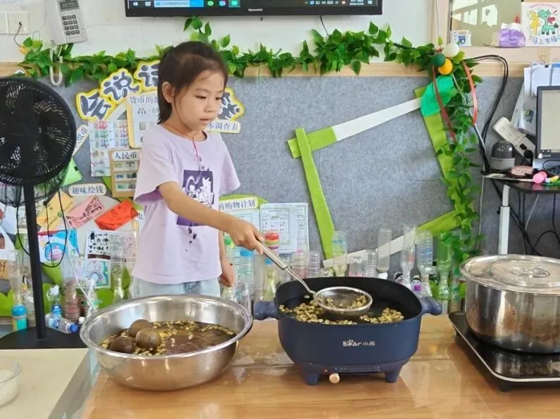【校园联动】小小萌娃送祝福 暖心鼓劲迎中考 ——麻涌镇中心幼儿园走进“麻涌镇古梅第一中学”社区联动活动-第22张图片-四季读书网