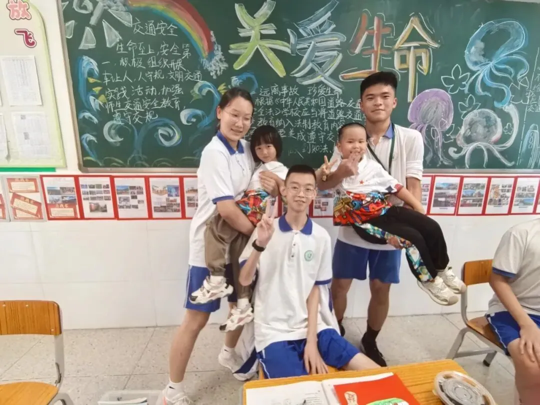 【校园联动】小小萌娃送祝福 暖心鼓劲迎中考 ——麻涌镇中心幼儿园走进“麻涌镇古梅第一中学”社区联动活动-第52张图片-四季读书网