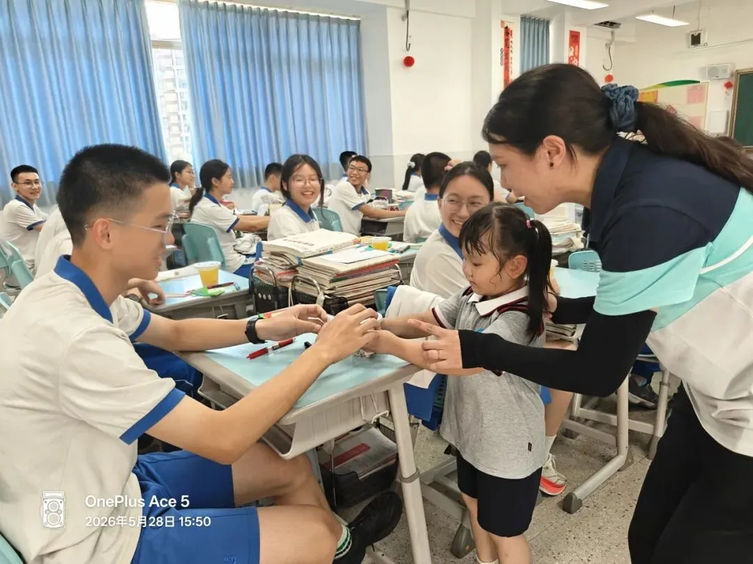 【校园联动】小小萌娃送祝福 暖心鼓劲迎中考 ——麻涌镇中心幼儿园走进“麻涌镇古梅第一中学”社区联动活动-第60张图片-四季读书网