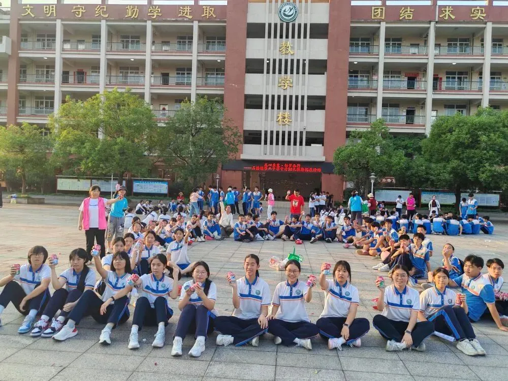 笑赢中考!石楼二中这场拓展活动助力初三学子轻装上阵-第2张图片-四季读书网