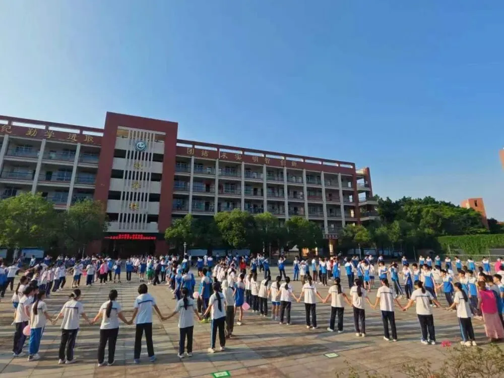 笑赢中考!石楼二中这场拓展活动助力初三学子轻装上阵-第6张图片-四季读书网