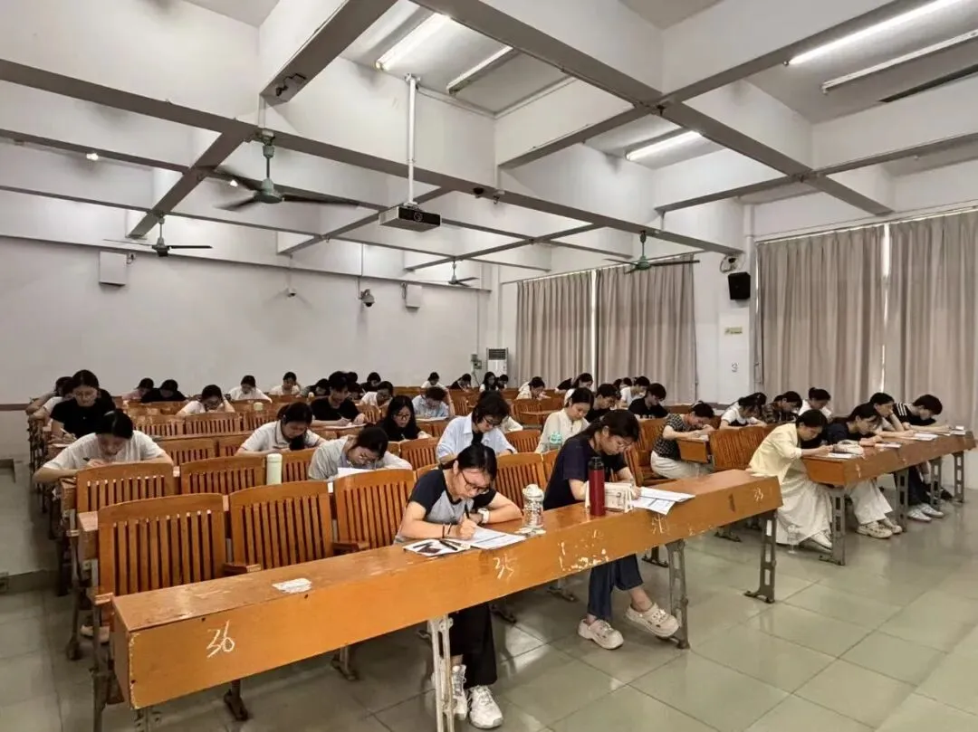 2026年上半年四六级模拟考总结回顾-第34张图片-四季读书网