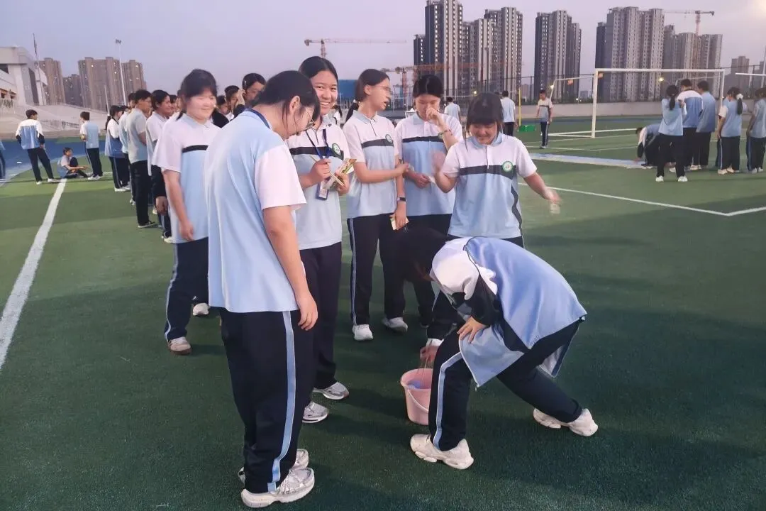 大脑休息室·中考充电站|九年级趣味减压赋能活动-第26张图片-四季读书网