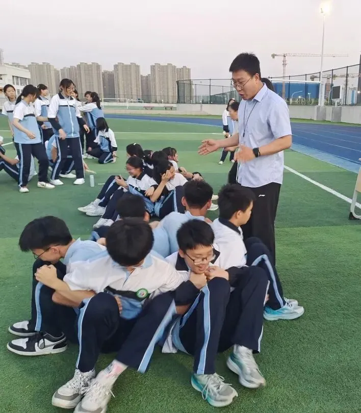 大脑休息室·中考充电站|九年级趣味减压赋能活动-第53张图片-四季读书网