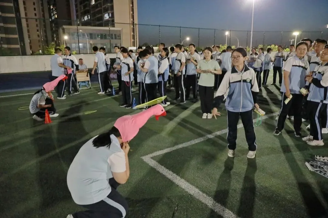 大脑休息室·中考充电站|九年级趣味减压赋能活动-第62张图片-四季读书网