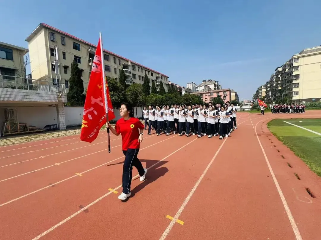 距中考12天丨你曾经达到的高度,就是你能抵达的高度-第2张图片-四季读书网