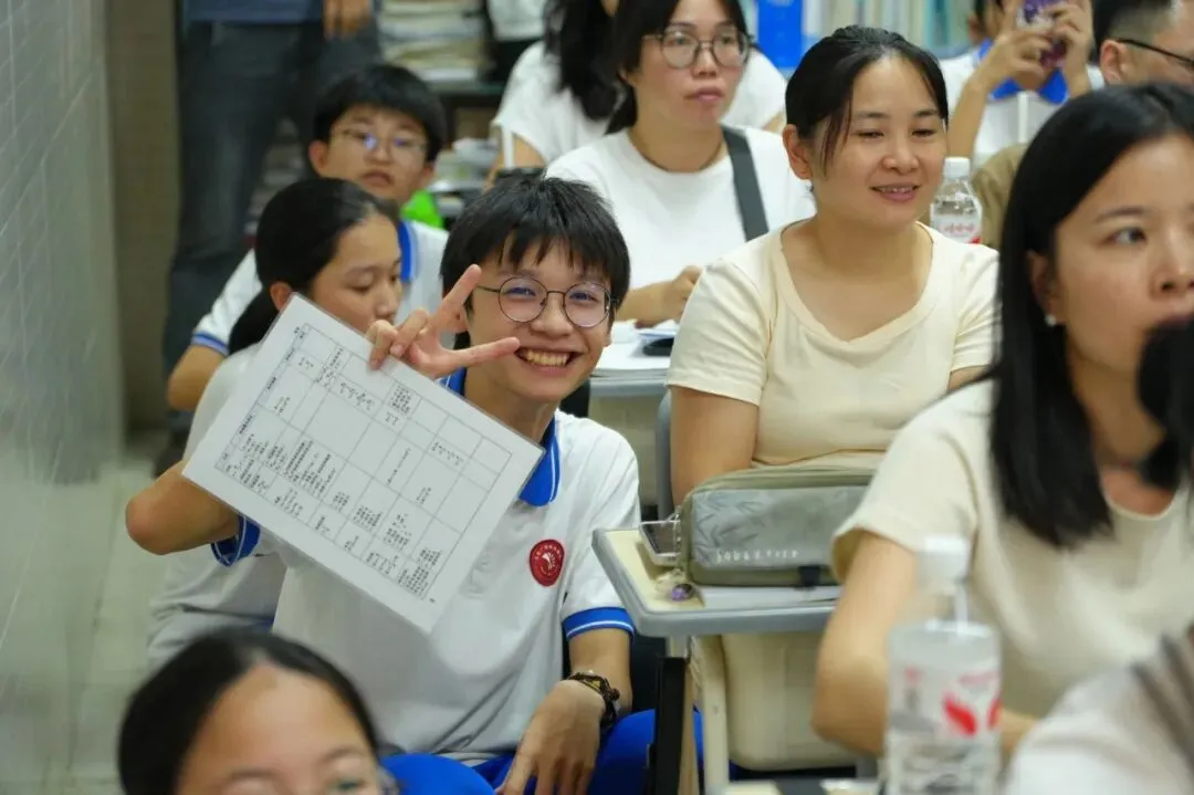 精准填报,为梦护航|花广金狮学校九年级中考志愿填报专题家长会圆满落幕!-第19张图片-四季读书网
