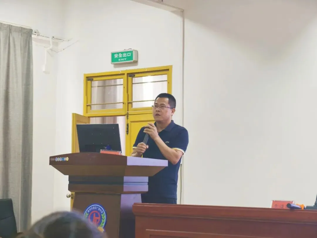 研思致远 备战中考|惠安2026年初中毕业班语文学科会圆满收官-第12张图片-四季读书网