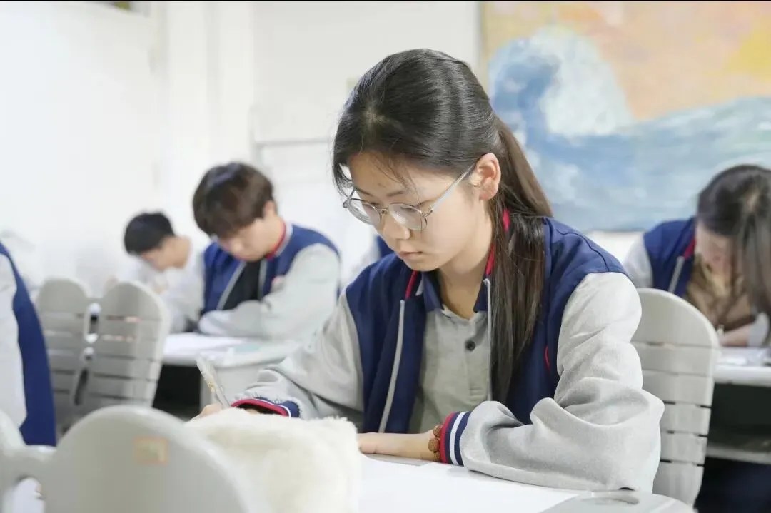 西安中考→高考|纯本科升学全解析(内含提前批)2026西安家长收藏版-第3张图片-四季读书网 西安中考→高考|纯本科升学全解析(内含提前批)2026西安家长收藏版-第3张图片-四季读书网