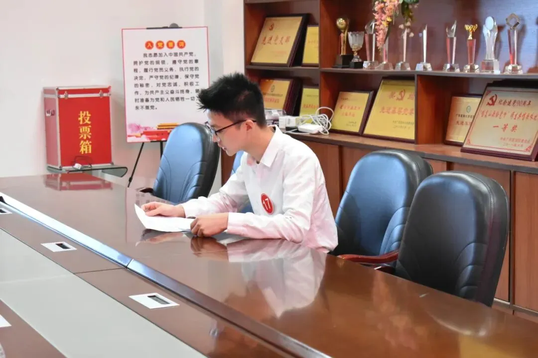 【双节进行时】第八届模拟考公技能大赛活动回顾-第24张图片-四季读书网