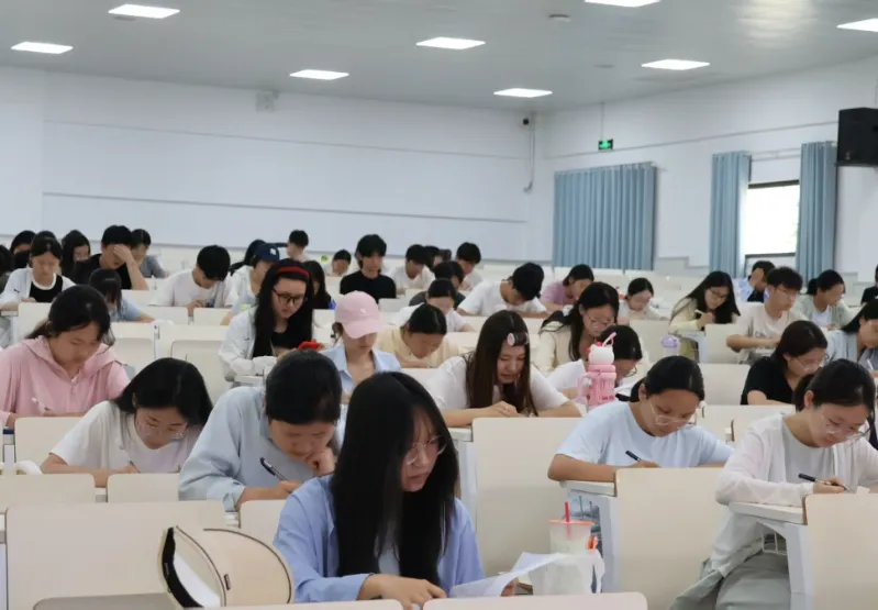 四六级模考收官|查漏补缺,全力冲刺!-第16张图片-四季读书网