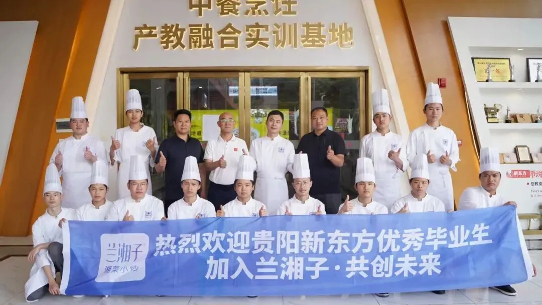 中考前夕扎堆报名锁定预科班?提前择校锁定热门专业名额,避开择校高峰期!-第18张图片-四季读书网