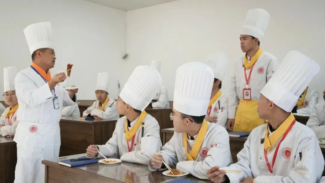 陕西中考倒计时!无缘普高不用愁,技能成才新赛道就在神木大乌烹饪技工学校-第6张图片-四季读书网