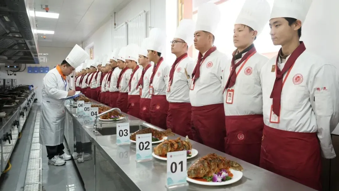 陕西中考倒计时!无缘普高不用愁,技能成才新赛道就在神木大乌烹饪技工学校-第7张图片-四季读书网