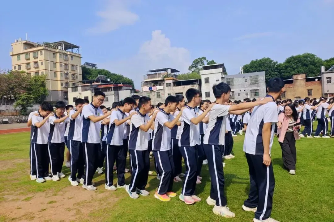减压赋能 赢战中考 ‖ 源城区新江路中学九年级户外减压活动-第37张图片-四季读书网