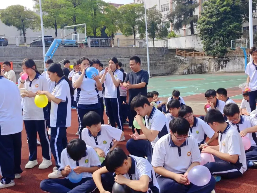 减压赋能 赢战中考 ‖ 源城区新江路中学九年级户外减压活动-第49张图片-四季读书网