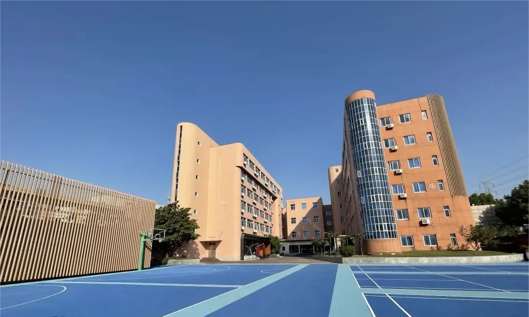 中考后转轨最后机会!2026 上海国际高中 6-7 月末班车时间表 + 分数择校指南-第16张图片-四季读书网