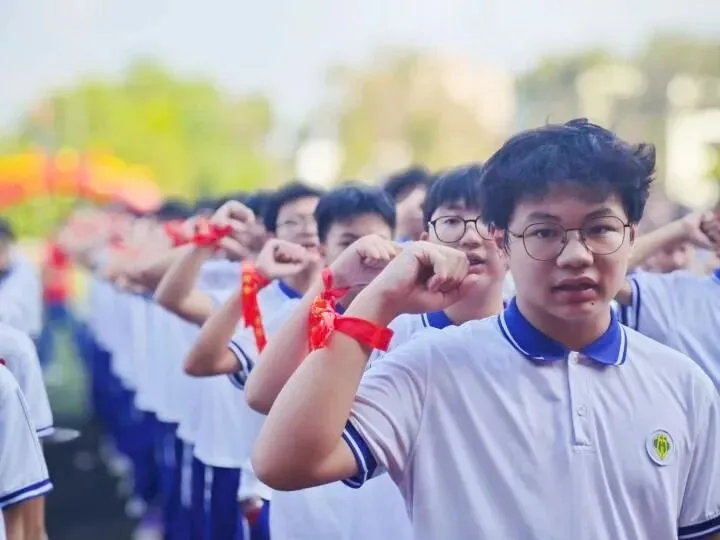 燃情逐梦 誓战中考|广州市第六十五中学中考三十天冲刺誓师圆满举行!-第19张图片-四季读书网