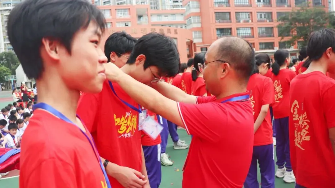 燃情逐梦 誓战中考|广州市第六十五中学中考三十天冲刺誓师圆满举行!-第85张图片-四季读书网
